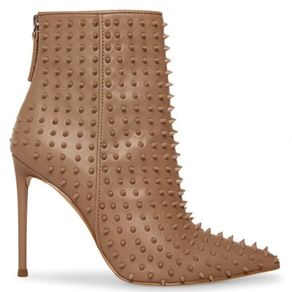 Steve Madden Shoes - NEW IN BOX - Steve Madden Vapor Boot - Spiked - Mocha